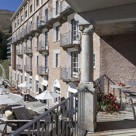 Hotel Castell 추오츠 외부 사진