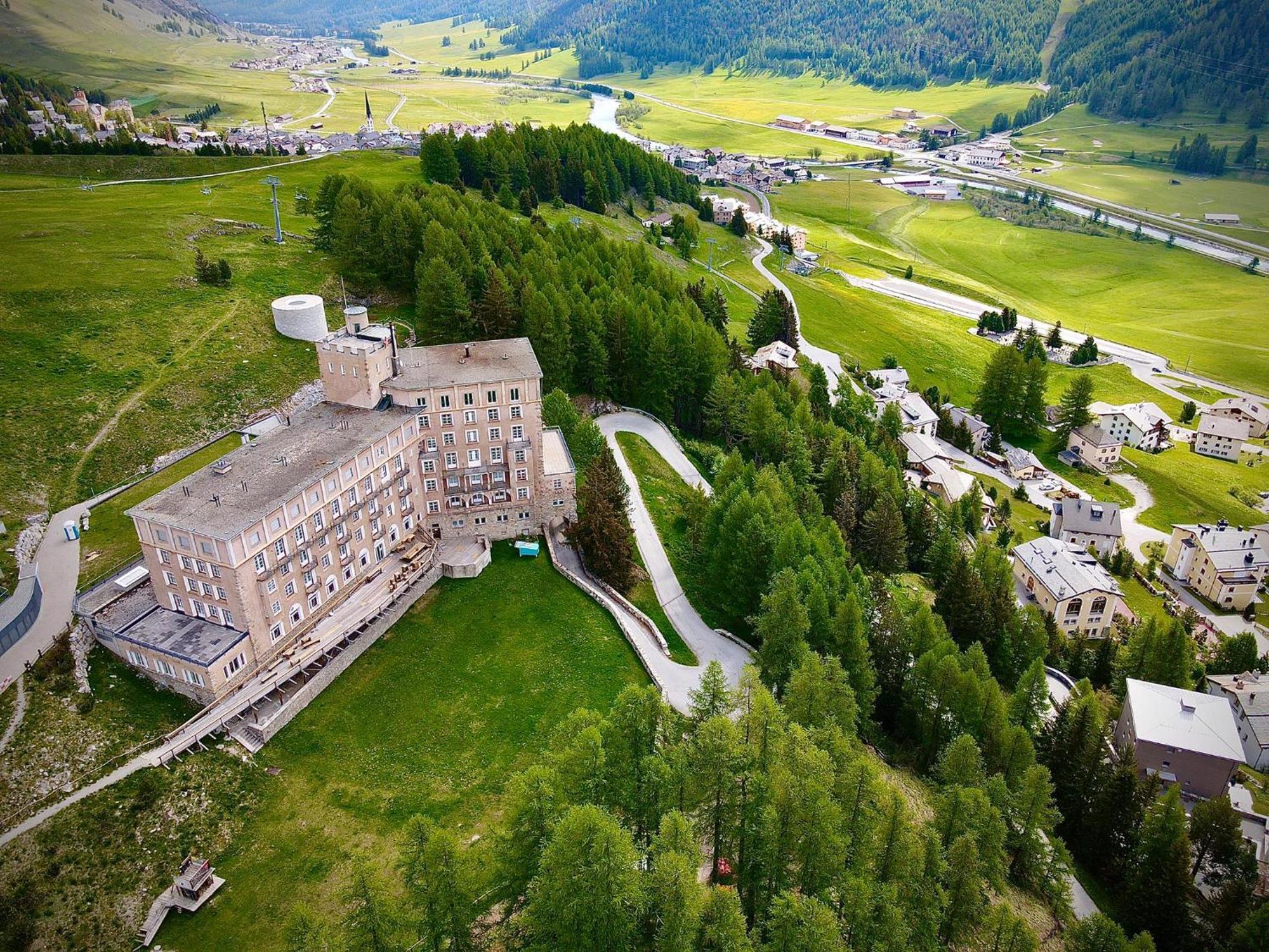 Hotel Castell 추오츠 외부 사진