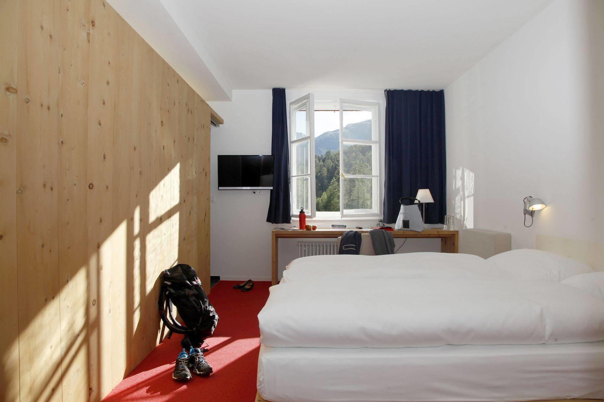 Hotel Castell 추오츠 외부 사진
